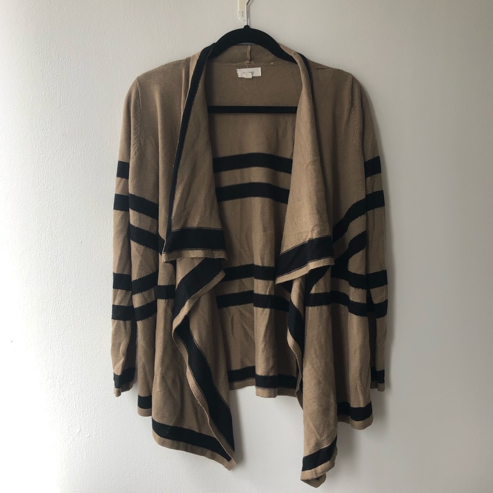 Freeway Printed Tan Flyaway Cardigan Sweater